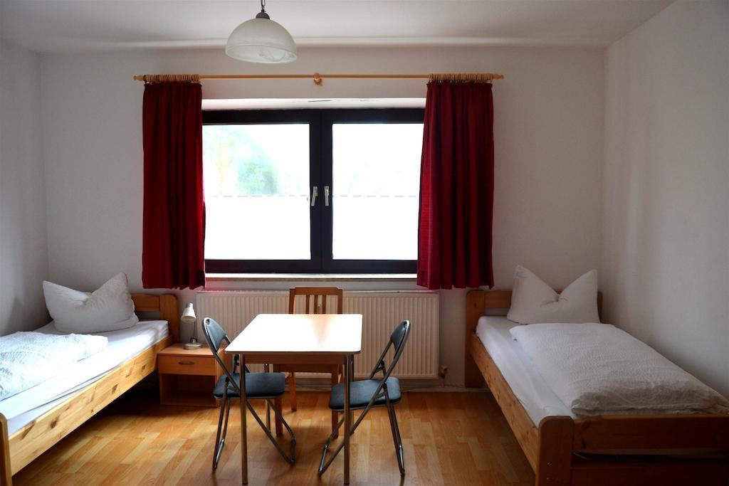 Gastehaus Sebastian Konuk evi Erding Oda fotoğraf